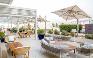 Th8 Palm Dubai Beach Resort Vignette Collection