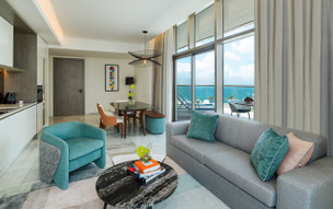 Th8 Palm Dubai Beach Resort Vignette Collection