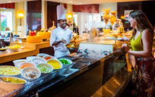 Khalidiya Palace Rayhaan by Rotana