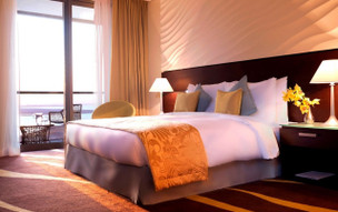 Yas Plaza Mangroves by IHG