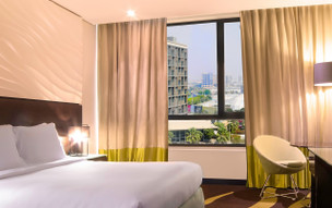 Yas Plaza Mangroves by IHG