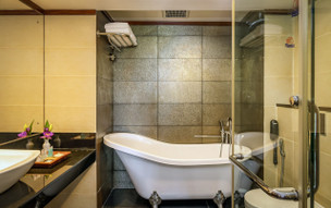 Tangerine Beach Hotel