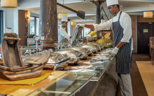 Tangerine Beach Hotel