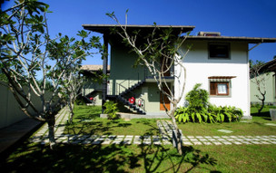 Kamili Beach Villa