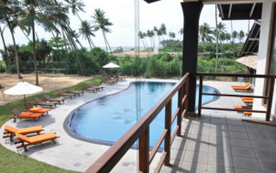 Kamili Beach Villa