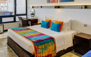 Hikka Tranz by Cinnamon