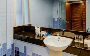 Hikka Tranz by Cinnamon