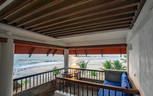 Hikka Tranz by Cinnamon