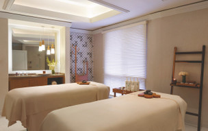 Hyatt Ziva Rose Hall