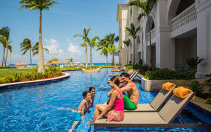 Hyatt Ziva Rose Hall