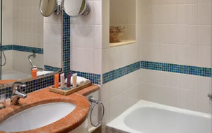 Mövenpick Resort & Spa Dead Sea