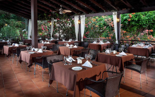 Melia Tortuga Beach Resort & Spa