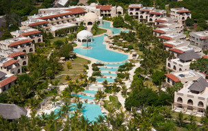 Kena-Swahili-Beach-1405