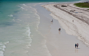 Kena-Swahili-Beach-plaz-14245