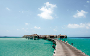 Constance Halaveli Resort