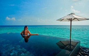 Constance Halaveli Resort