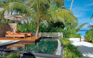 Constance Halaveli Resort