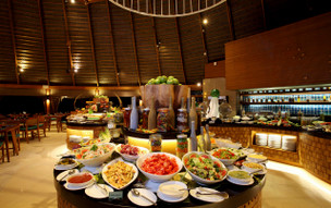 Centara Ras Fushi Resort and Spa