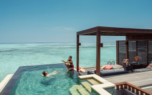 Four Seasons Kuda Huraa