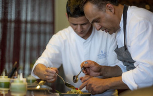 Four Seasons Kuda Huraa