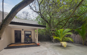 Adaaran Select Hudhuranfushi