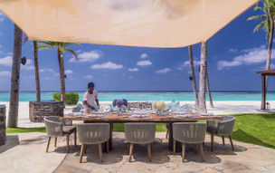 One and Only Reethi Rah