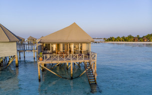 Komandoo Maldives Island Resort