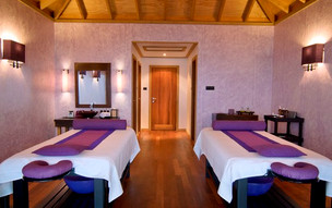 Vilamendhoo Island Resort and Spa