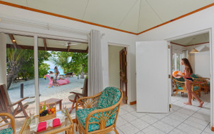 Villa Park Sun Island