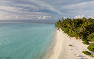 Diamonds Athuruga Beach & Water Villas