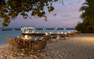 Constance Moofushi Resort