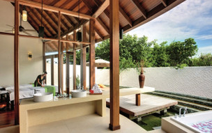 Hideaway Beach Resort & Spa