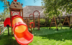 Kudafushi Resort & Spa