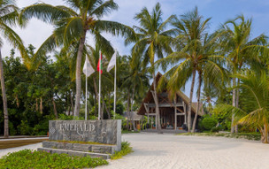 Emerald Faarufushi Resort & Spa