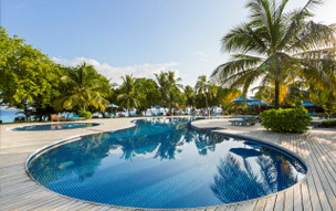 Furaveri Island Resort & Spa