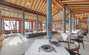 Furaveri Island Resort & Spa