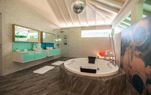 The Standard, Huruvalhi Maldives