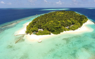 Royal Island Resort and Spa