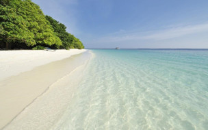 Royal Island Resort and Spa