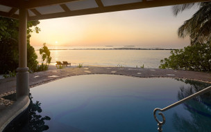 Royal Island Resort and Spa