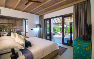 Finolhu Seaside Collection