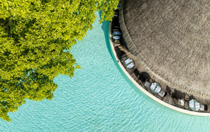 Dusit Thani Maldives