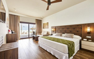 Riu Atoll Maafushi Island