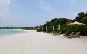 The Barefoot Eco Hotel