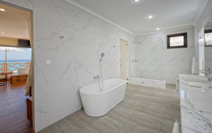 Angaga Island Resort