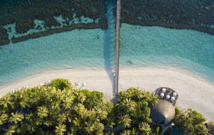 Angaga Island Resort