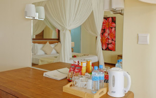 Angaga Island Resort