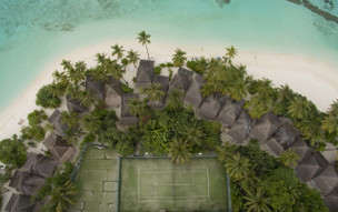 Angaga Island Resort