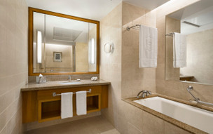 DoubleTree by Hilton Muscat Al Waha