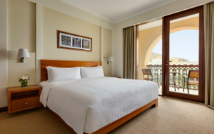 DoubleTree by Hilton Muscat Al Waha